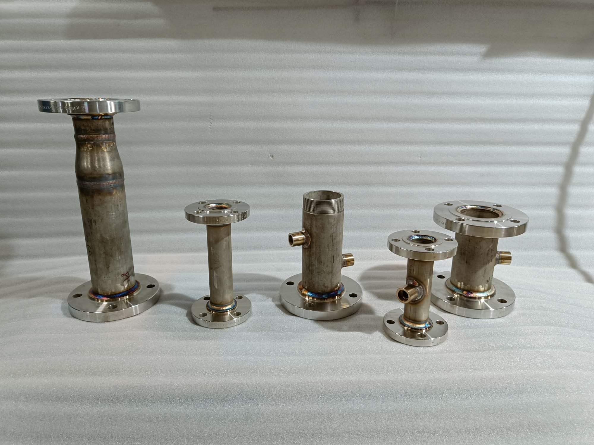 Nickel 200 Seamless Pipes Spools ASTM B161 Grade by Scorodite